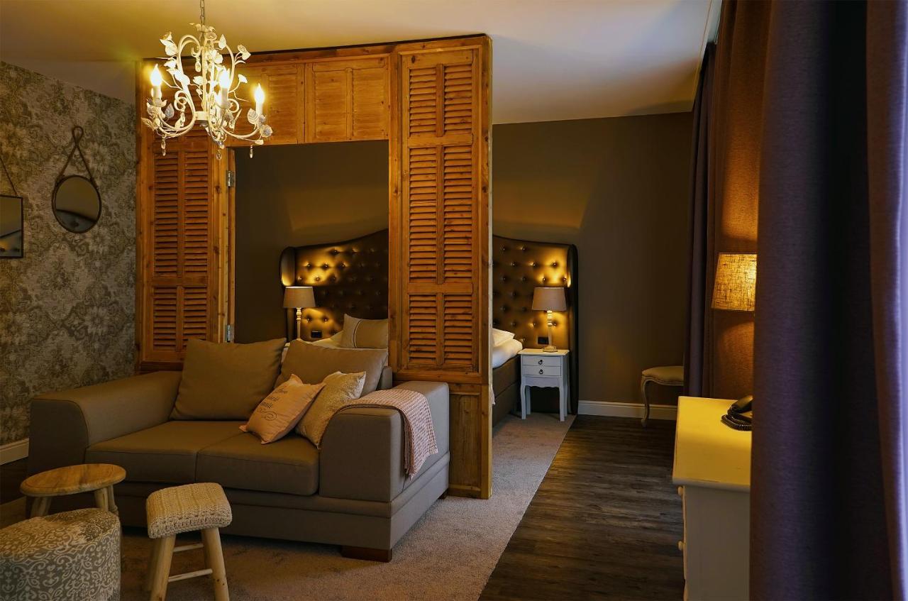 Abdij Hotel Rolduc ケルクラーデ エクステリア 写真