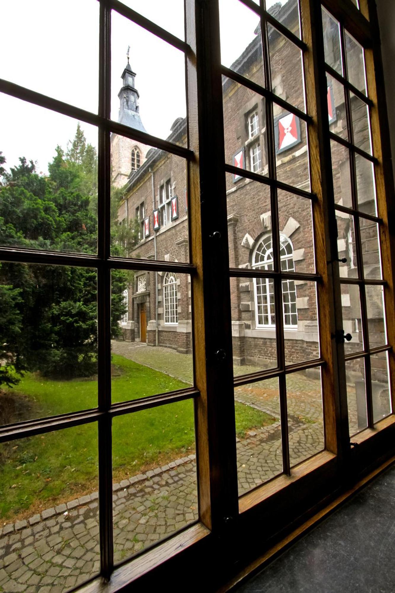 Abdij Hotel Rolduc ケルクラーデ エクステリア 写真